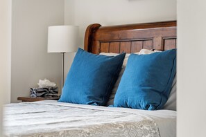 3 Schlafzimmer, BĂŒgeleisen/BĂŒgelbrett, Reisekinderbett, kostenloses WLAN