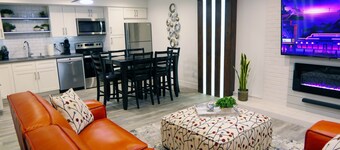 Natures Best Modern - Amazing GETAWAY, 2- Person LED Shower, 75" TV, King Bed