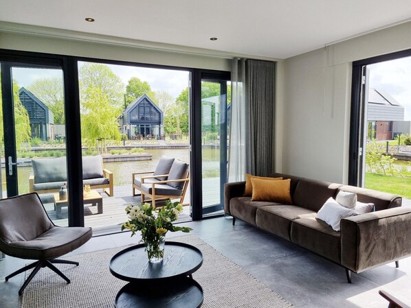 House | Living area