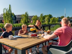 House | Dining