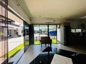 Interior - Lusaka Luxury Apartments: Relax & Explore (Lusaka)