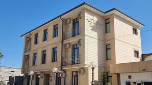 Exterior - Old Station Hotel (Samarkand)