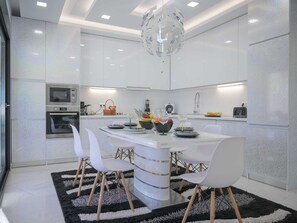 Villa | Eigene Küche