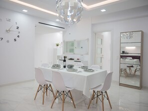 Dining - Villa in Messonghi With Pool and Sea Nearby (Corfu)