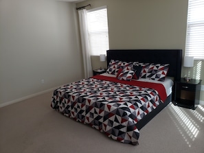 Room - Lovely Gated Community house is the Inland Empire (Rialto)