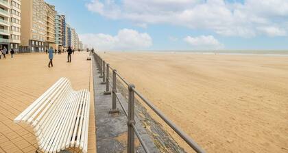 Apartment in Oostende With Balcony