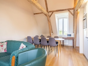 Dining - Cozy Comfort in Cerfontaine (Cerfontaine)