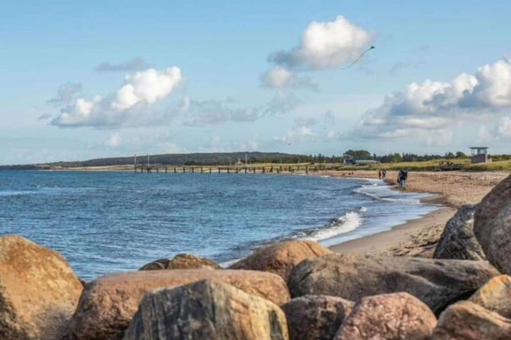 Peaceful Escape in Neu Karin - Carinerland