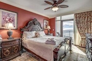 3 chambres, fer et planche à repasser, Wi-Fi gratuit, draps fournis