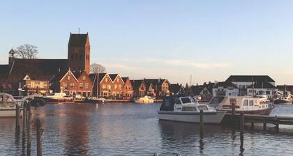 Holiday Home in Grou by Pikmeer Lake