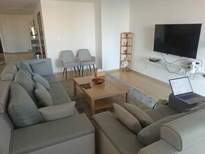 Smart-TV, Videothek, Computerbildschirme, Drucker