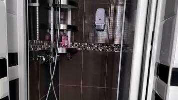 Shower, towels, soap, shampoo