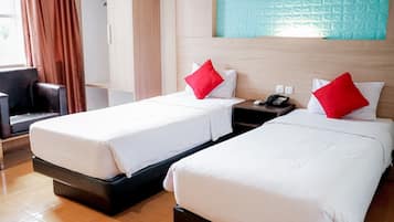 Deluxe Twin Room | Free WiFi, bed sheets