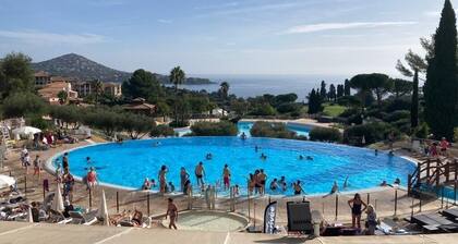 Villa, golden island view, a stone's throw from the beach. Breathtaking view!