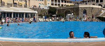 Villa, golden island view, a stone's throw from the beach. Breathtaking view!