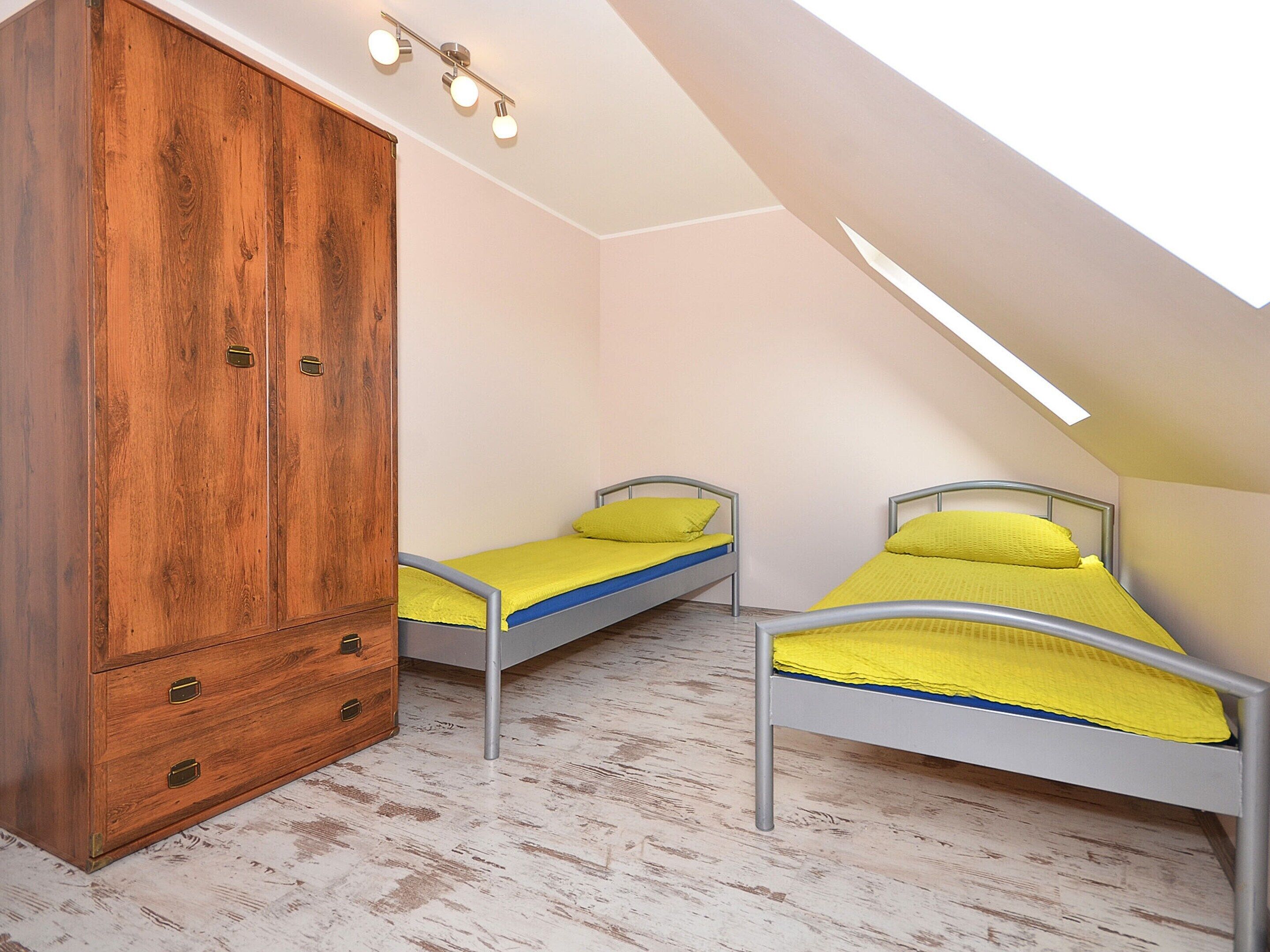 Cottage | 3 bedrooms, bed sheets