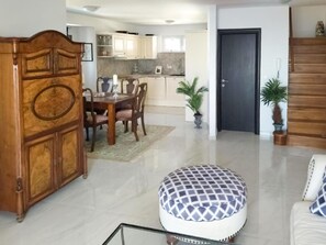 Apartment | Private kitchen - Apartment With Pool & Sea View (Makarska)