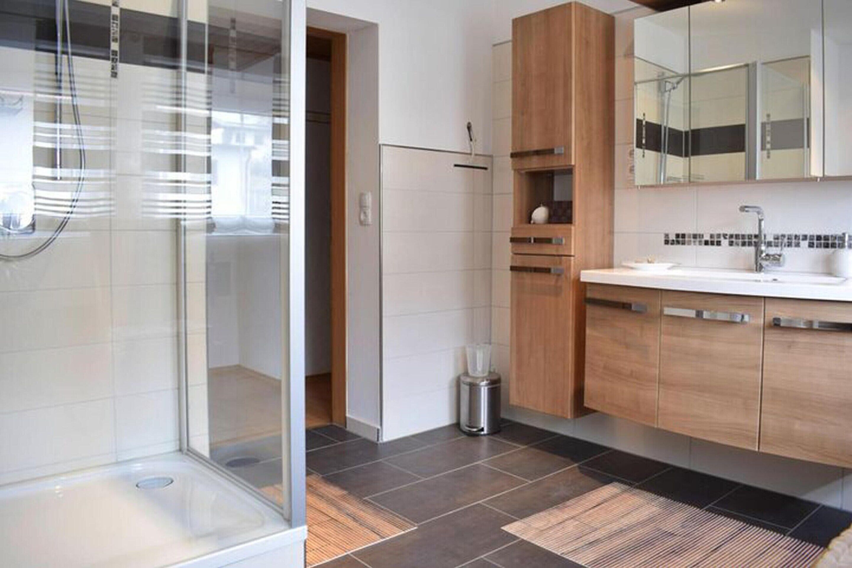 Apartment | Bathroom