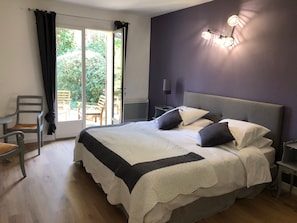 4 chambres, fer et planche Ă repasser, lit parapluie, Wi-Fi gratuit