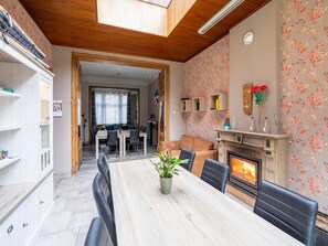 House | Dining - Beautiful Holiday Home in Dinant With Garden (Dinant)