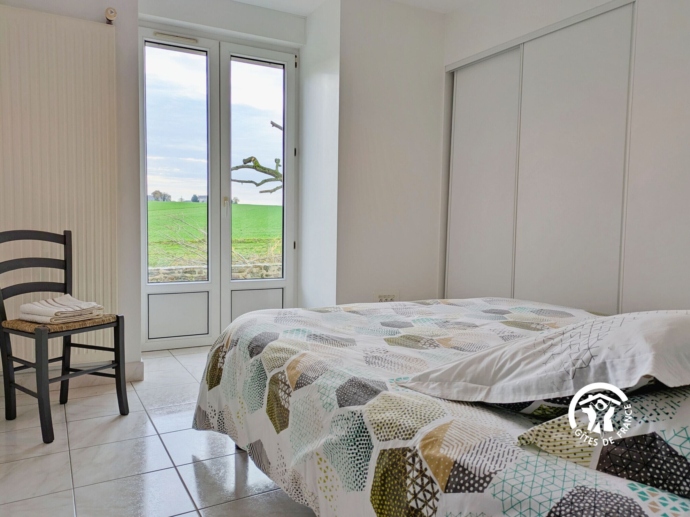 6 bedrooms, free WiFi, bed sheets