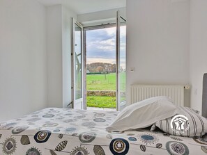 6 Schlafzimmer, kostenloses WLAN, Bettwäsche