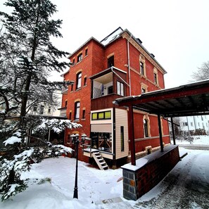 Apartment | Exterior