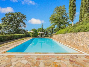 Hus | Pool | Utomhuspool
