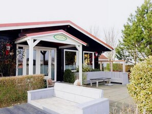 Exterior - Inviting Dune Chalet in Hollum Near Golf Course (Hollum)