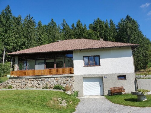 Holiday Home in Altmelon Near Weinsberg Forest