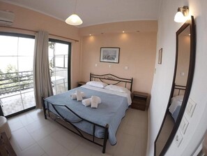 Apartment - Pleasing Apartment in Mpenitses With Terrace (Corfu)