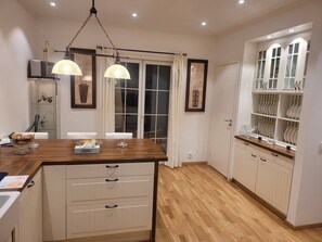 Private kitchen - 2 bed Room Quite and Central House in Orebro (Örebro)