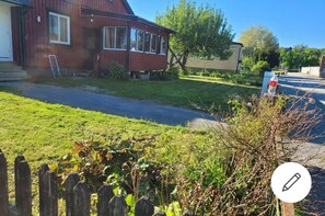 House | Property grounds