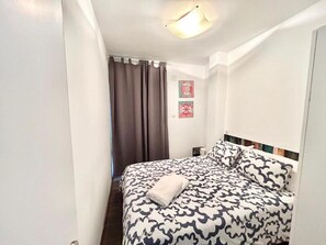 2 bedrooms