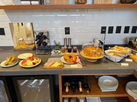 Free daily local cuisine breakfast