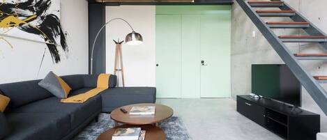 Télévision, espaces bureaux