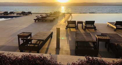 Porto Dead Sea