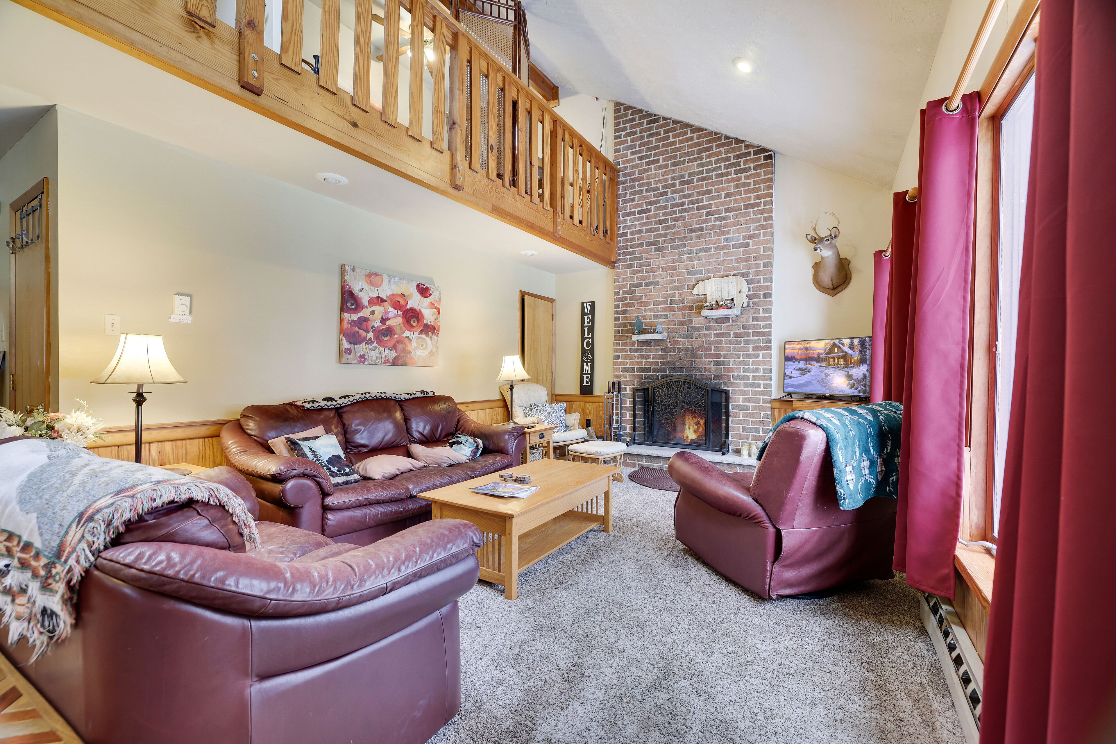 Large Indoor Sauna, Sleeps 10, Golf Cart & Close to Everything 1 Night Free!