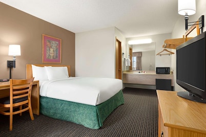 Travelodge By Wyndham Wellington