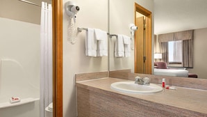 Room - Travelodge By Wyndham Wellington (Wellington)