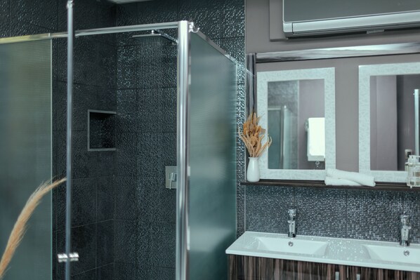 Bathroom - Monte La Vue Boutique Hotel (Sandton)