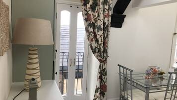 Apartment | Bahagian dalam