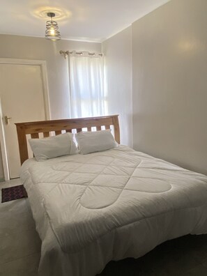 Apartment | 1 bedroom, iron/ironing board, free WiFi, bed sheets