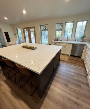 Interior - Sam Rayburn Stunner - South End - Fully Remodeled, Water View, and Water Access (Brookeland)