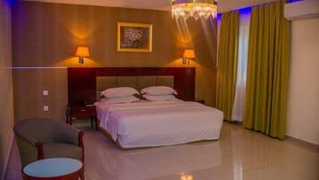 Presidential Suite | 1 bedroom, desk, free WiFi