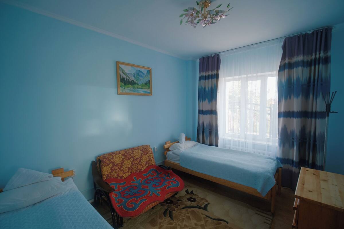 Desk, laptop workspace, iron/ironing board (on request), free WiFi