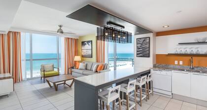 Clearwater Beach prime location with private access to beach