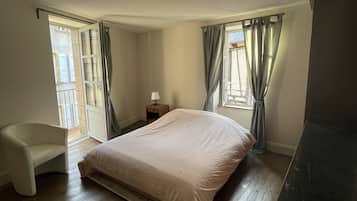 3 Schlafzimmer, BĂŒgeleisen/BĂŒgelbrett, BettwĂ€sche