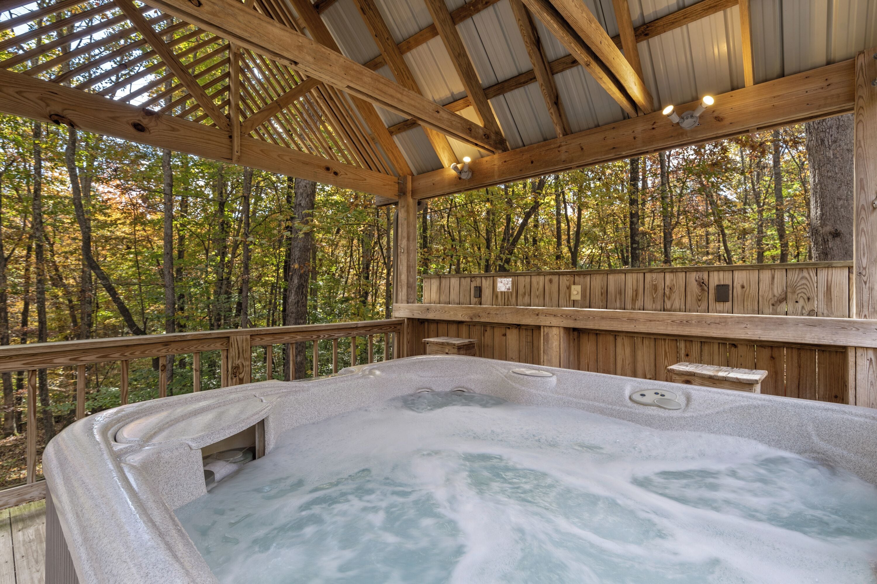 Luxury Cabin, 2 Bedrooms, Hot Tub | Terrace/patio