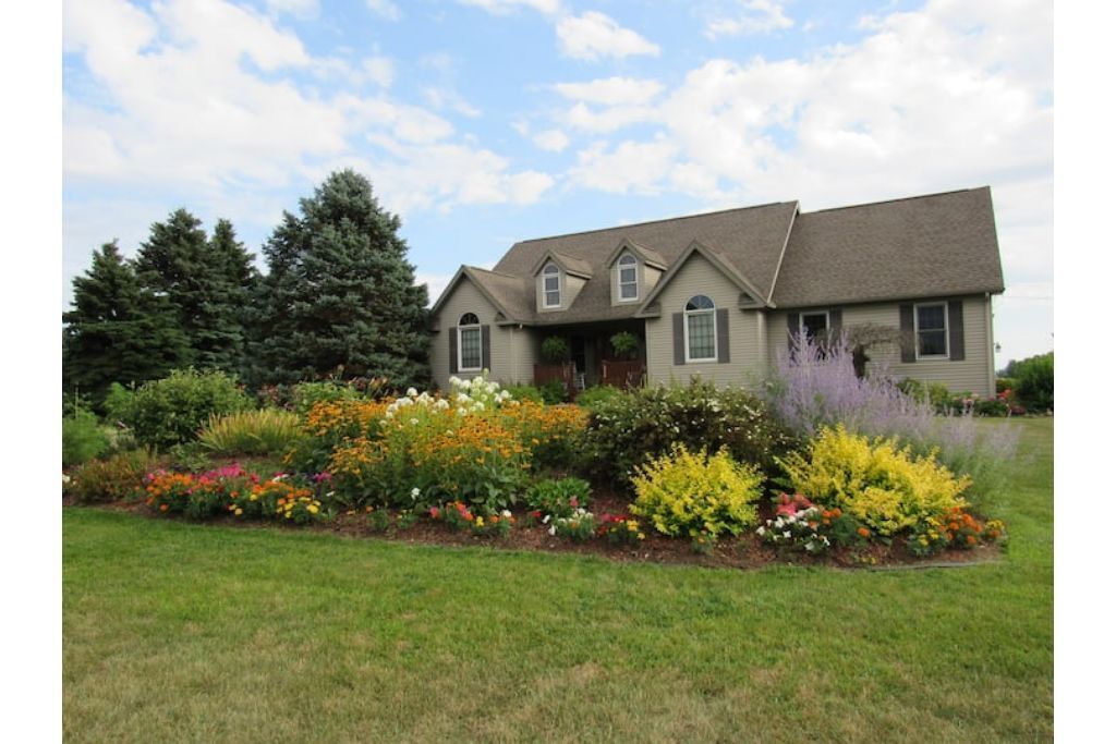 Elegant Country Home, Hot tub, fishing pond, ping pong